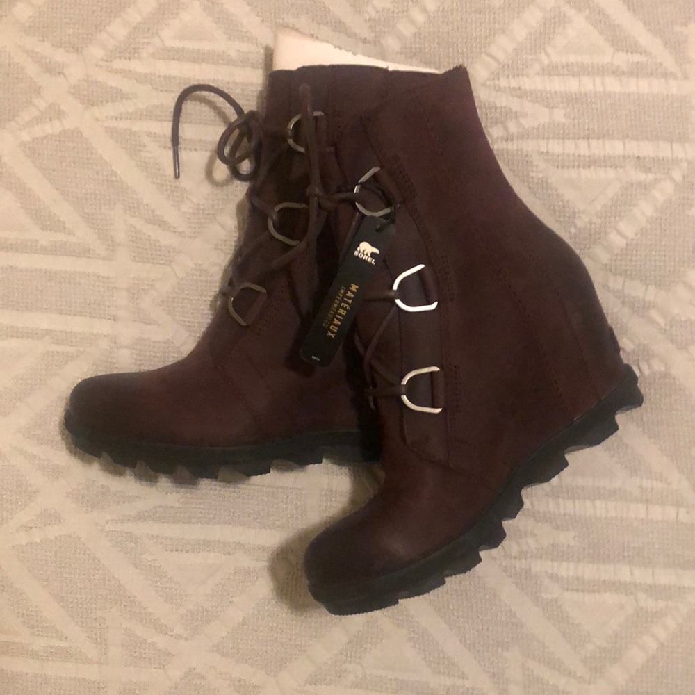 Sorel Joan of Arctic Wedge II - NWT